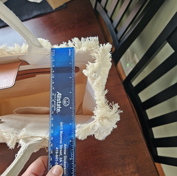 Rae Dunn Bundle NWT Beach Tote, sunglasses pouch, and small zip pouch. - Picture 6 of 11